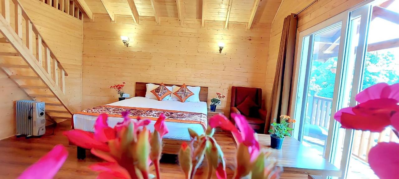 Vanprastha Resorts Dwarahat Exteriör bild
